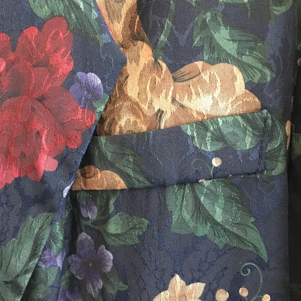 San Moire Vintage Floral Jacket - Picture 5 of 8